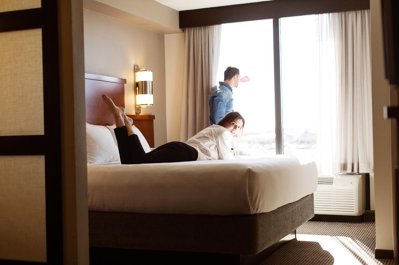 ไฮแอท เพลซ โอคลาโฮมาซิตี้ บริคทาวน์ Hotel ภายนอก รูปภาพ